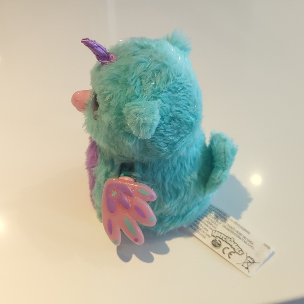Hatchimals Glittering Garden Twinkling Owlicorn Exclusive Magical Creature - Picture 3 of 3